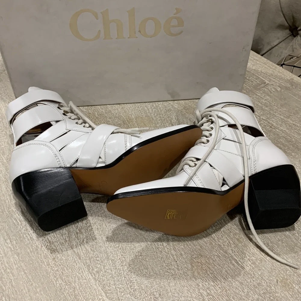 - Chloe Rylee leather cut out boots - Picture 7 of 10